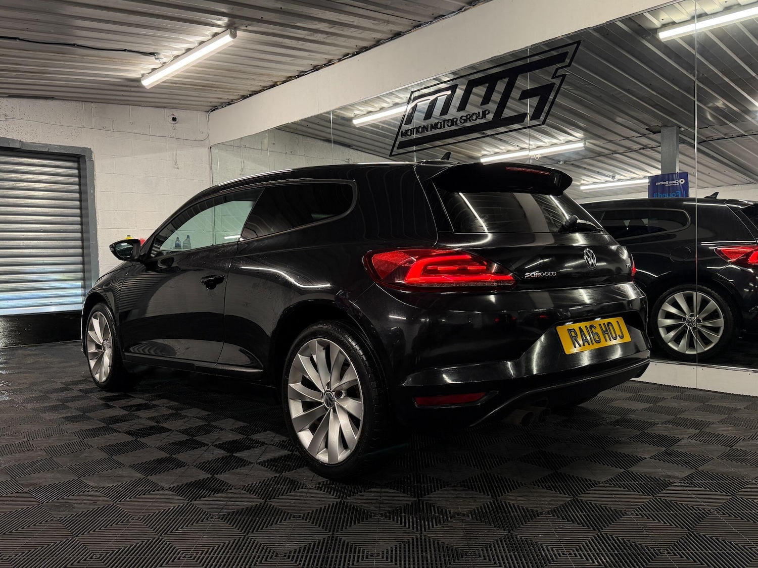 Used Volkswagen Scirocco 2016 for sale - 77509980: Photo 6