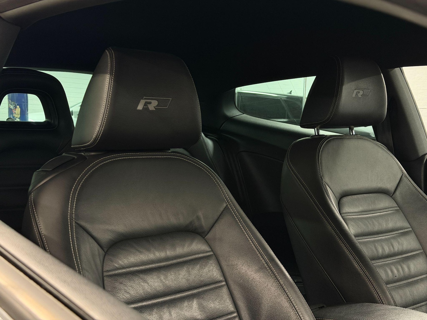 Used Volkswagen Scirocco 2017 for sale - 77490089: Photo 11