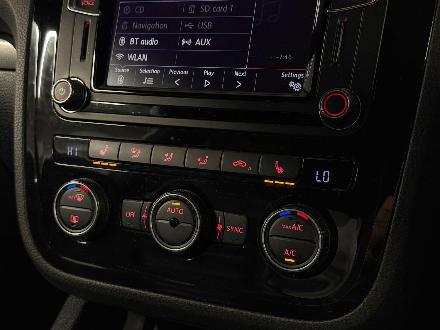 Used Volkswagen Scirocco 2017 for sale - 77490089: Photo 24