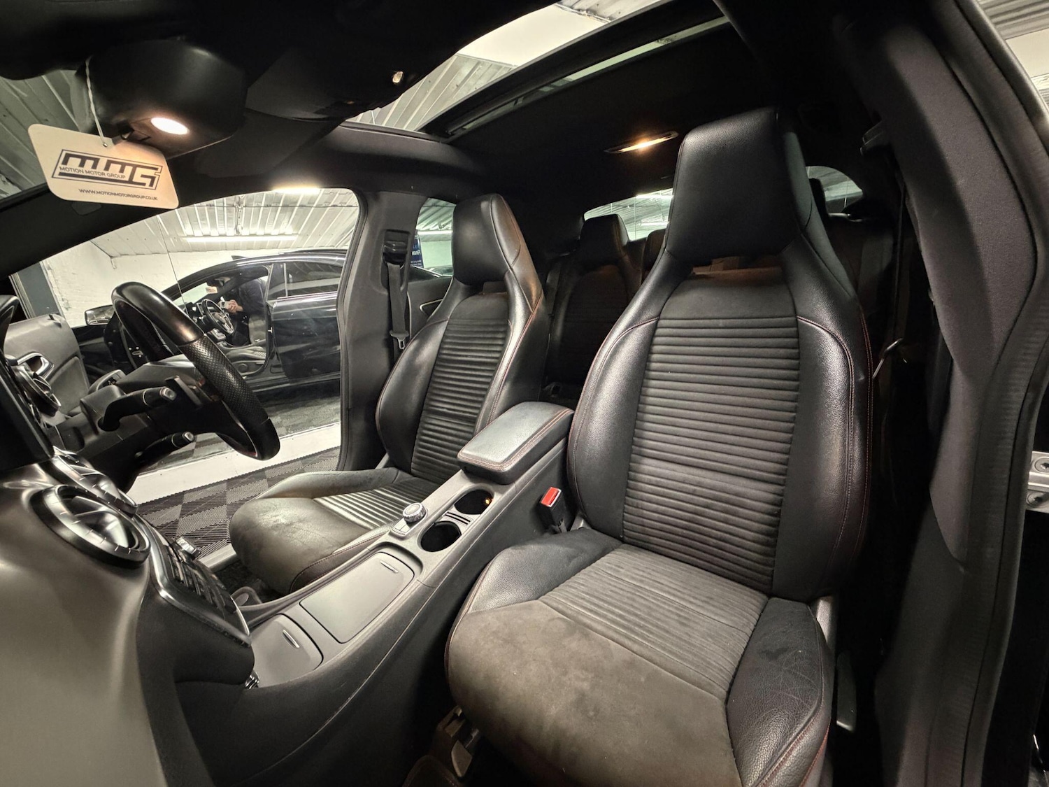 Used Mercedes-Benz CLA 2014 for sale - 77537877: Photo 17