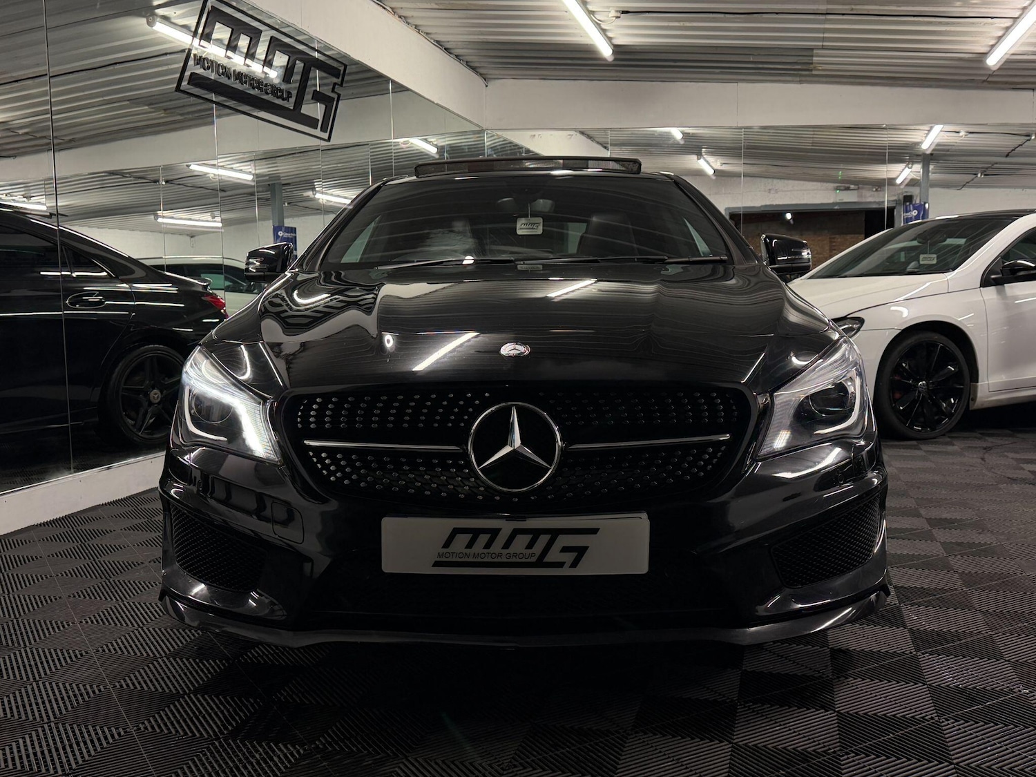 Used Mercedes-Benz CLA 2014 for sale - 77537877: Photo 2