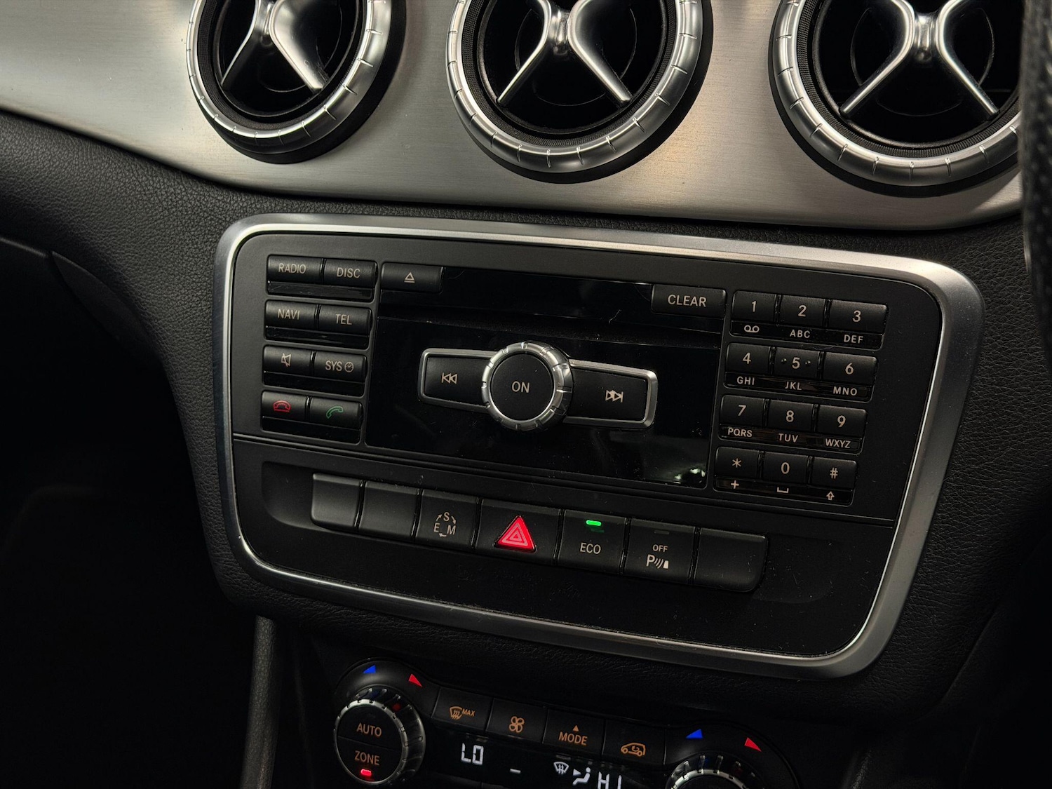 Used Mercedes-Benz CLA 2014 for sale - 77537877: Photo 35