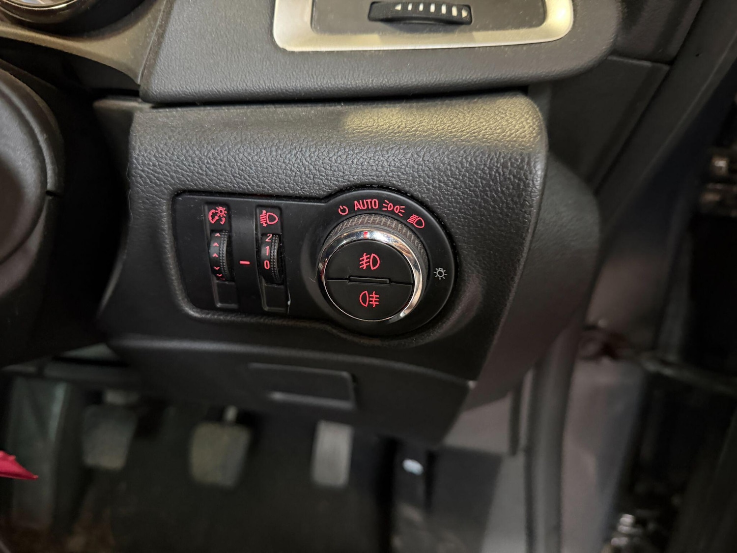 Used Vauxhall Astra 2013 for sale - 77490085: Photo 21