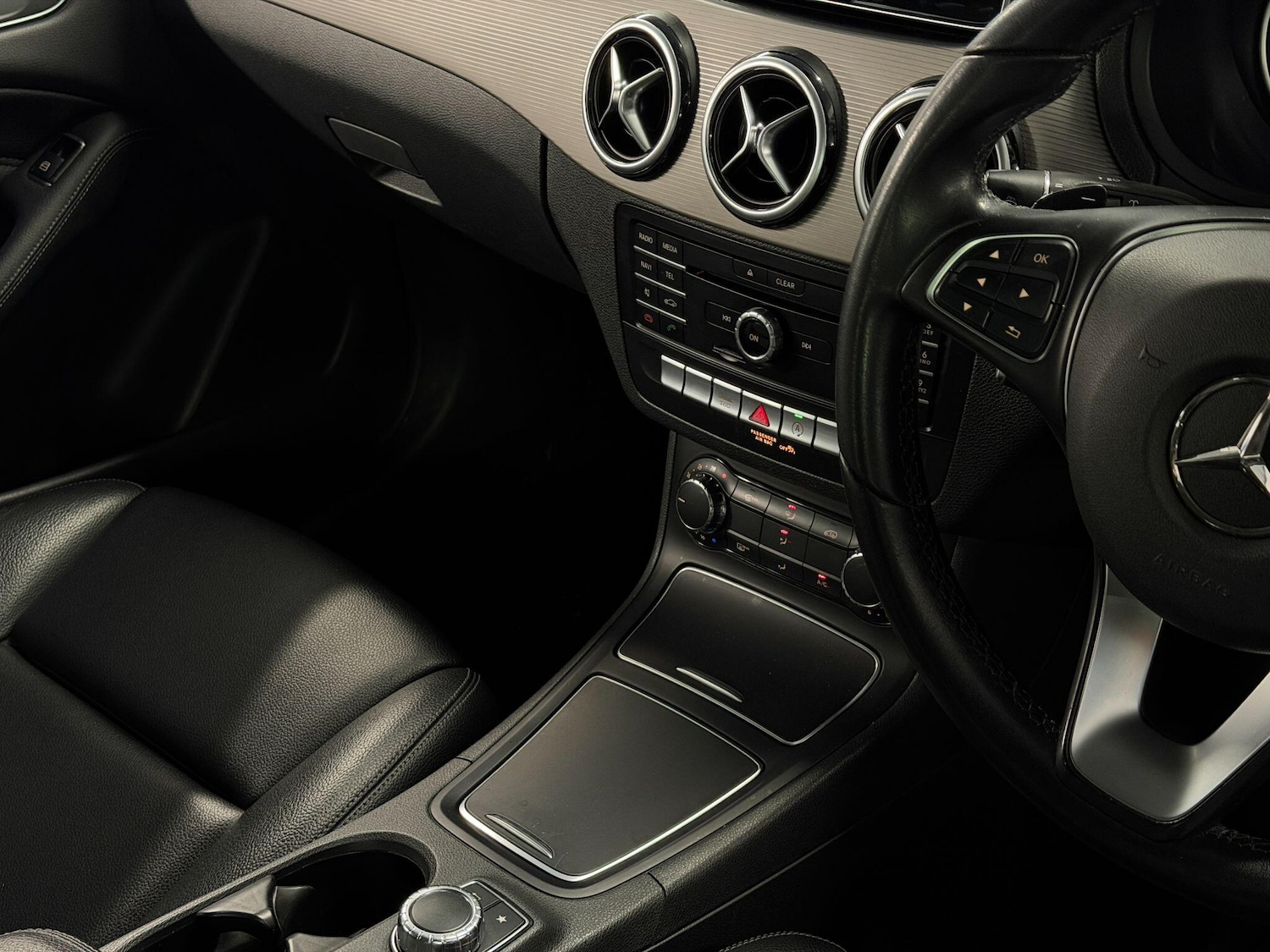 Used Mercedes-Benz B Class 2016 for sale - 77625975: Photo 14