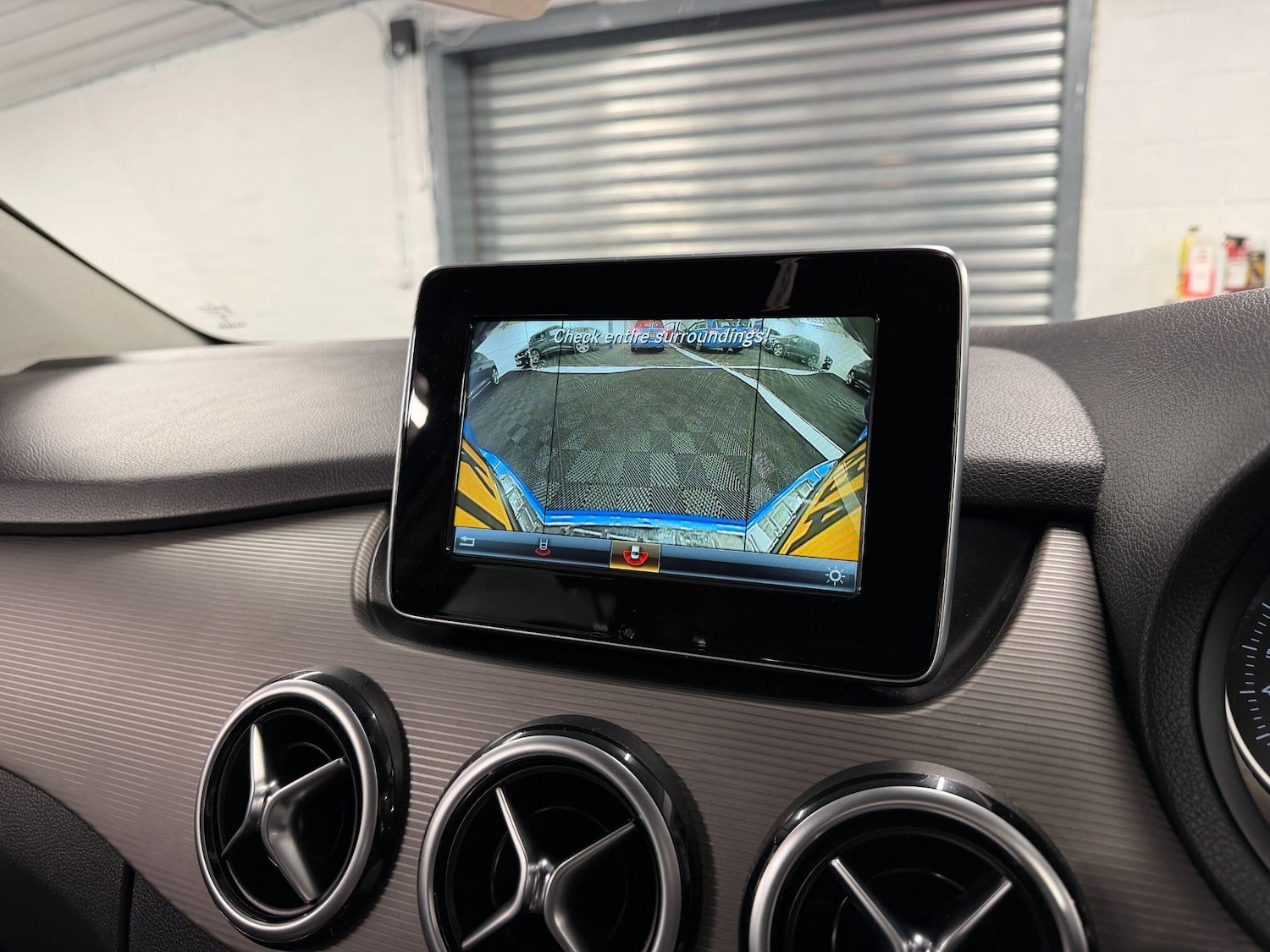 Used Mercedes-Benz B Class 2016 for sale - 77625975: Photo 32