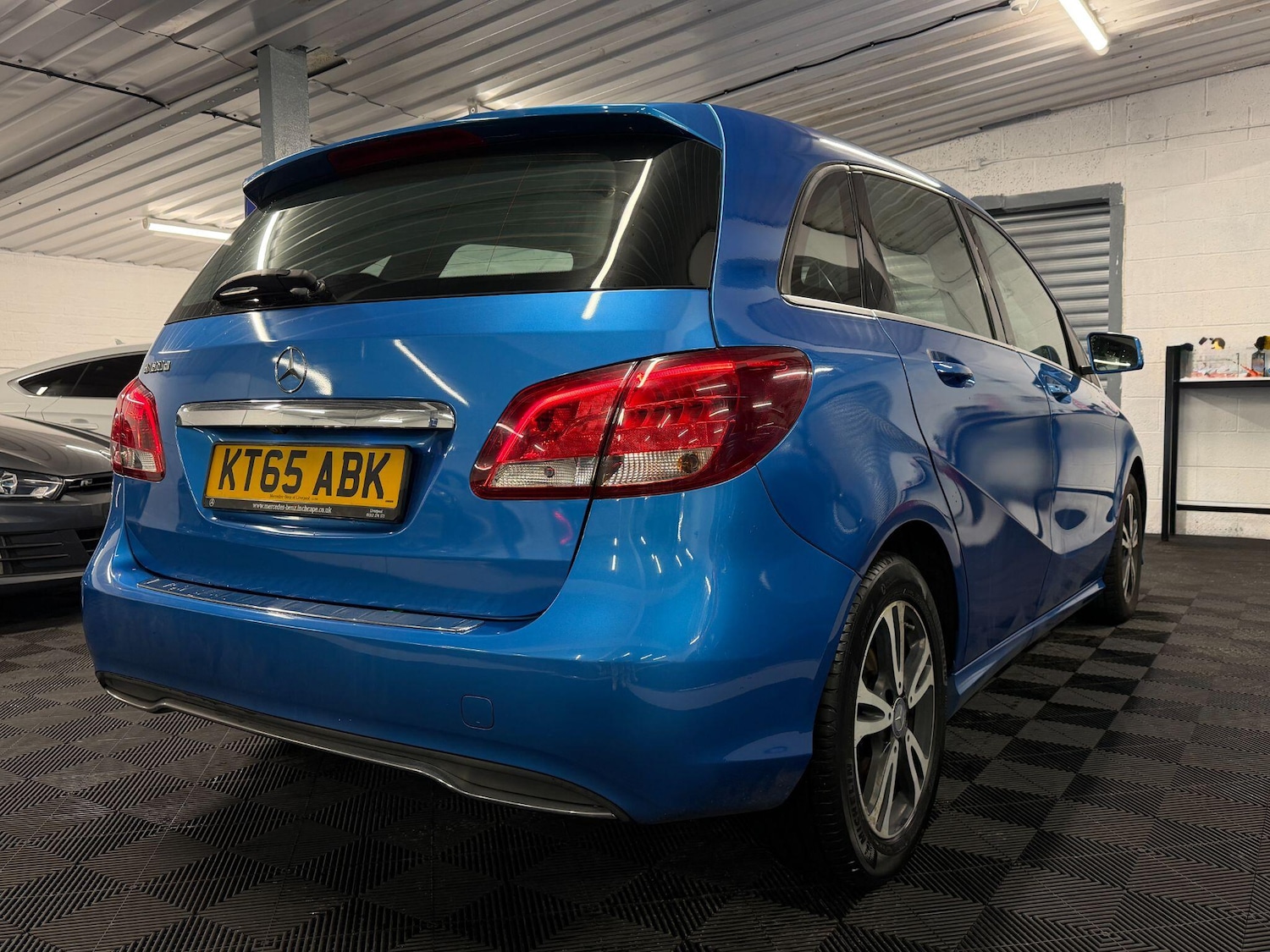 Used Mercedes-Benz B Class 2016 for sale - 77625975: Photo 4