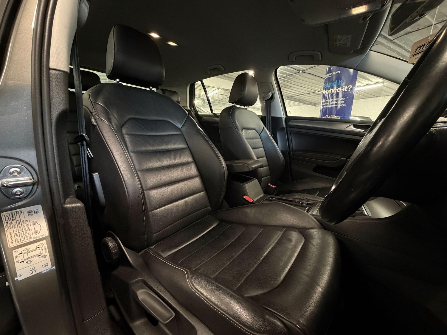 Used Volkswagen Golf for sale - 77705479: Photo 11