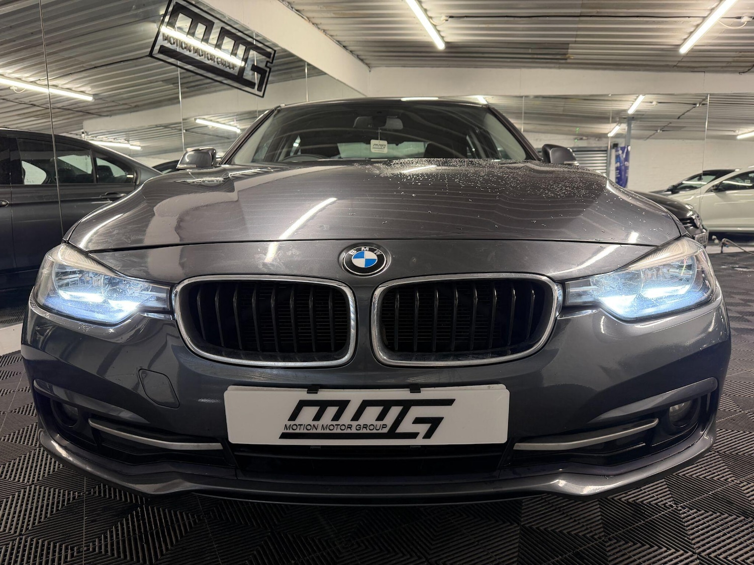 Used BMW 3 Series for sale - 77898328: Photo 2