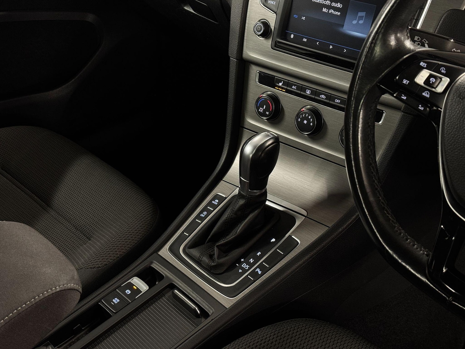 Used Volkswagen Golf for sale - 77925181: Photo 19