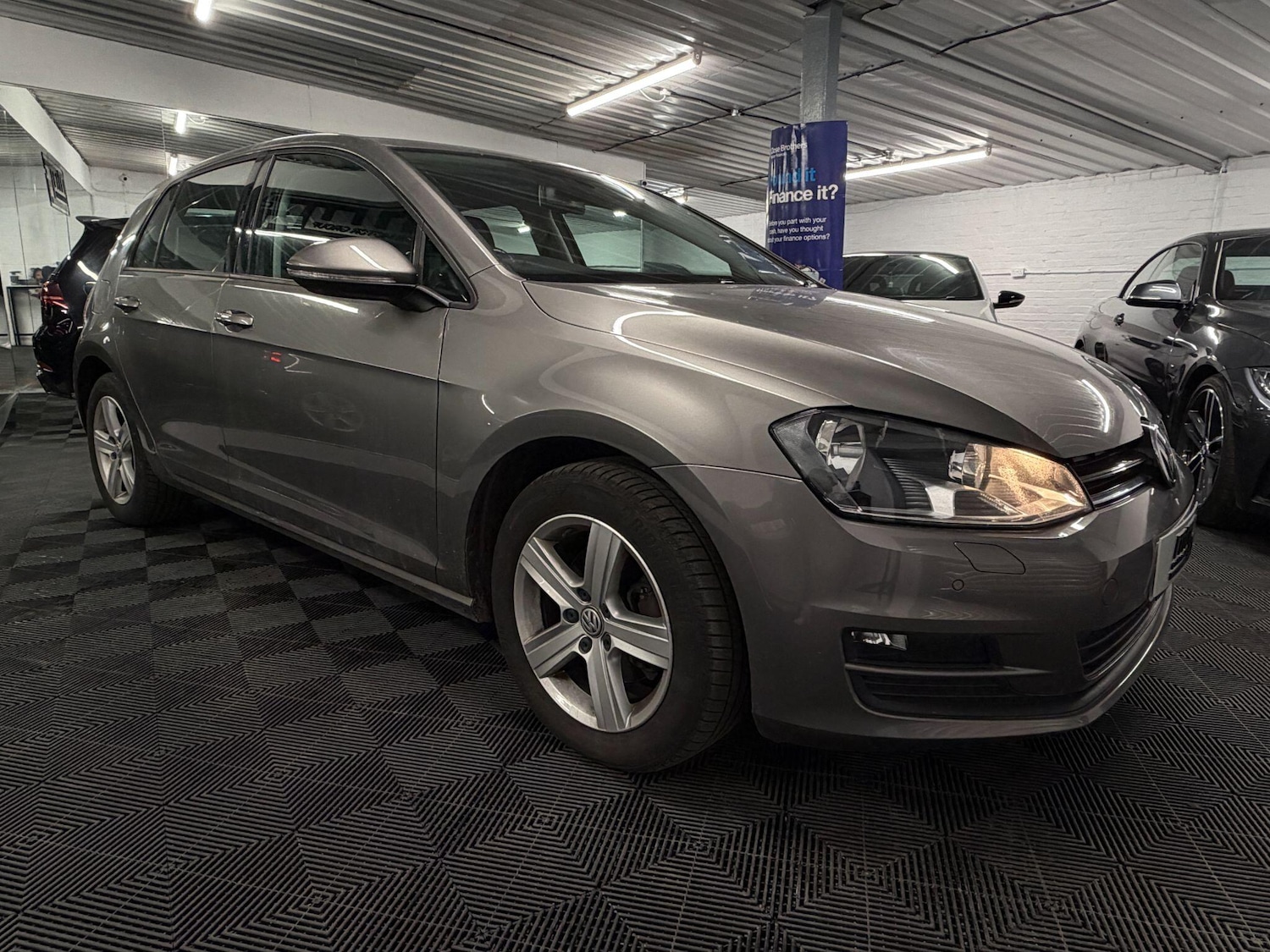 Used Volkswagen Golf for sale - 77925181: Photo 3