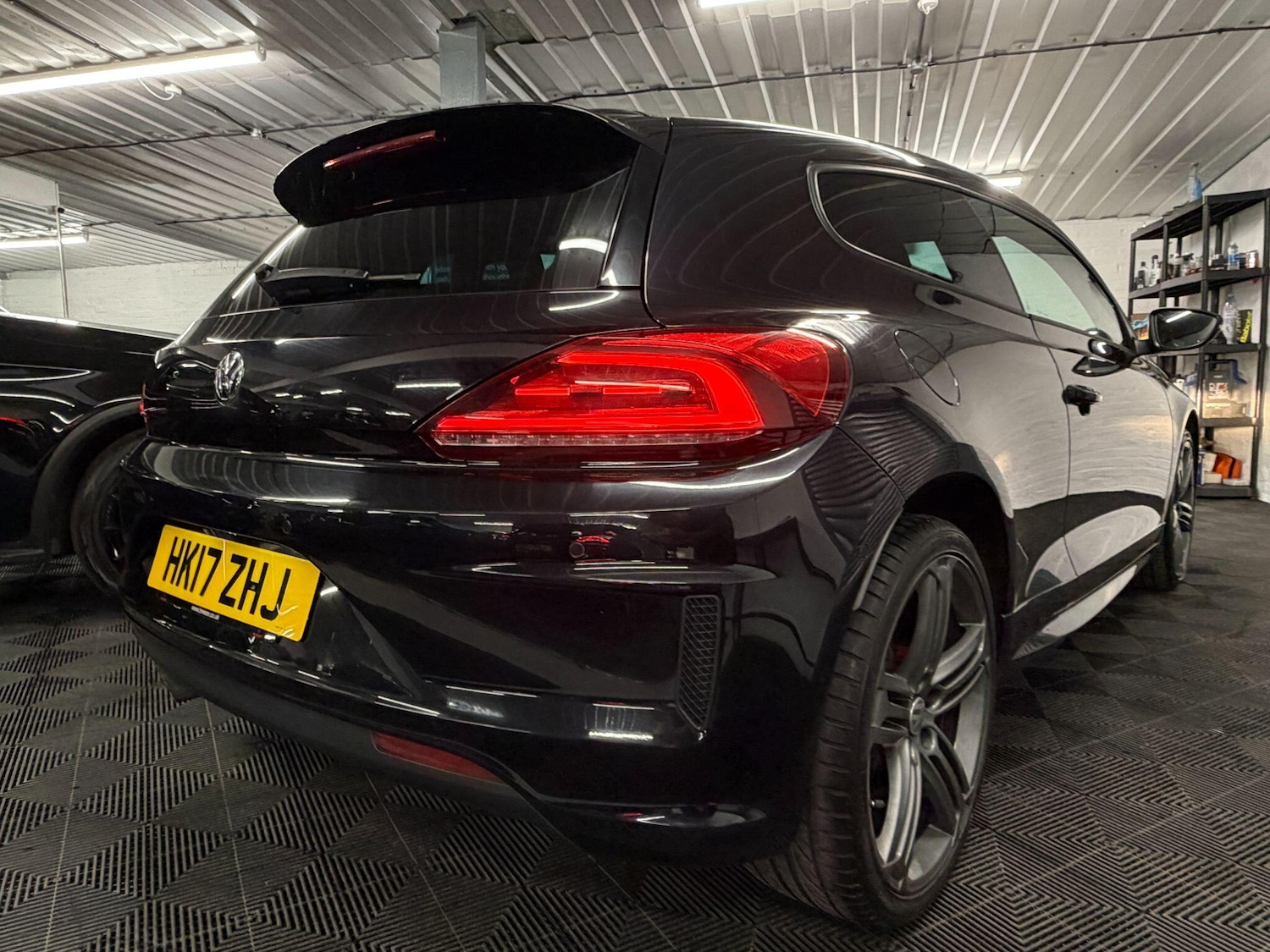 Used Volkswagen Scirocco 2017 for sale - 78204358: Photo 10