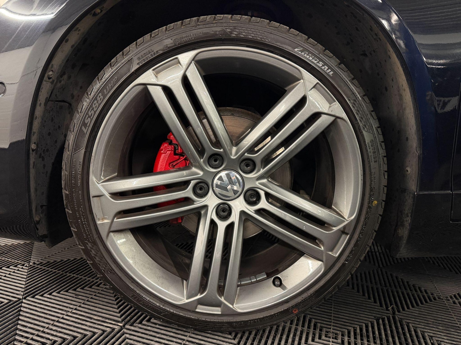 Used Volkswagen Scirocco 2017 for sale - 78204358: Photo 18