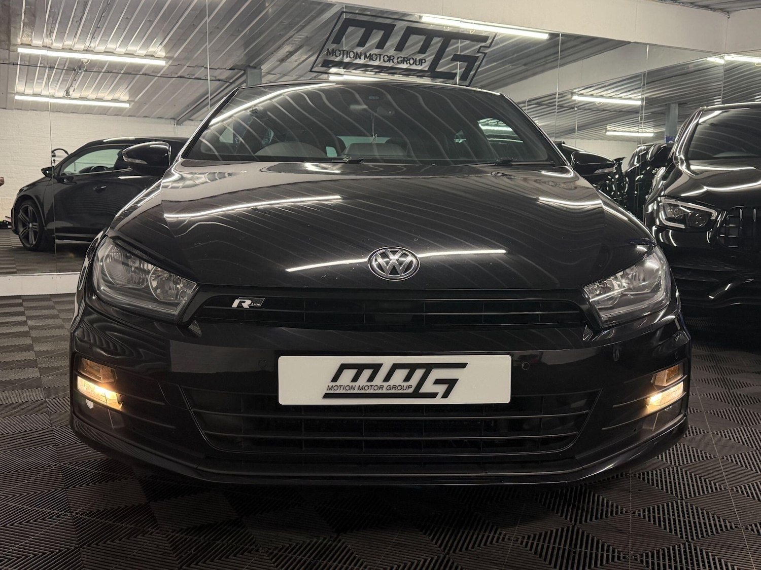 Used Volkswagen Scirocco 2017 for sale - 78204358: Photo 2