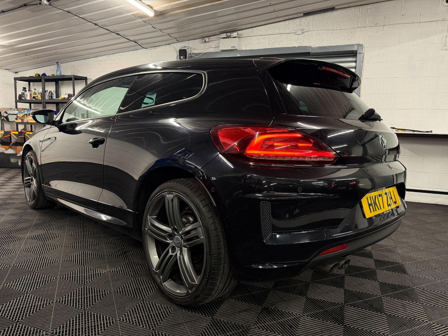 Used Volkswagen Scirocco 2017 for sale - 78204358: Photo 4