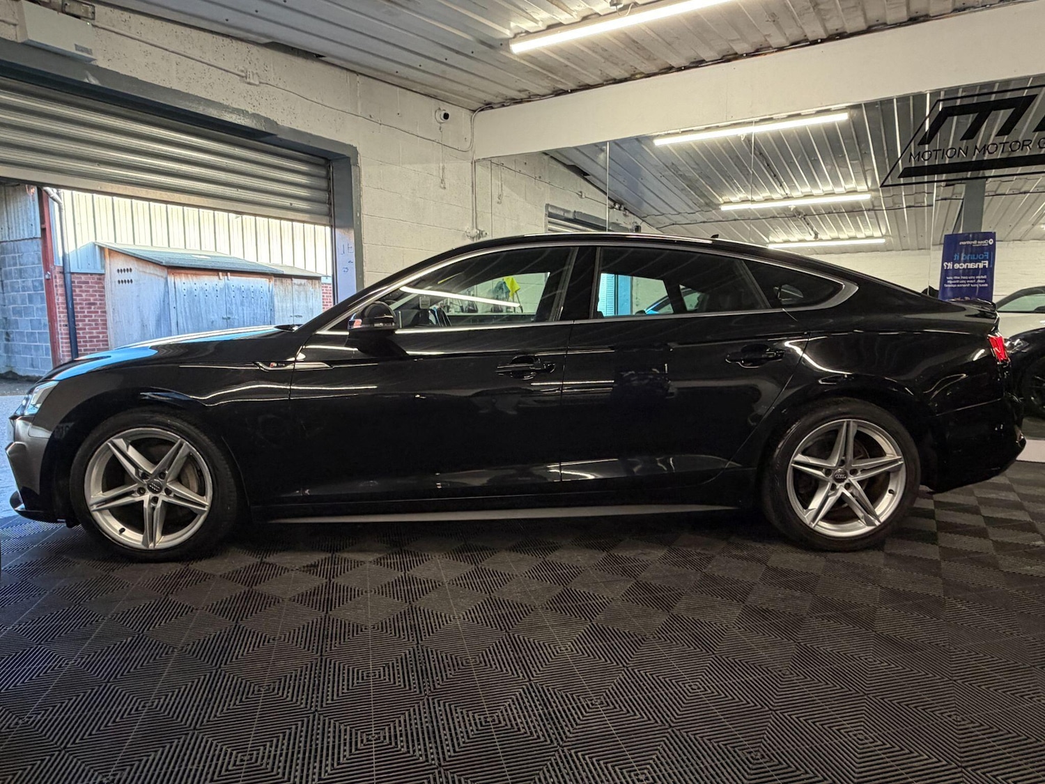 Used Audi A5 for sale - 77883376: Photo 5
