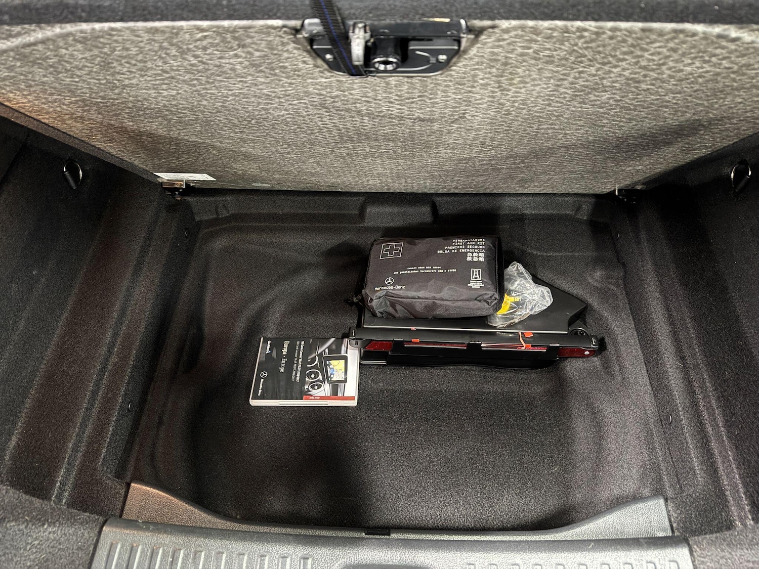 Used Mercedes-Benz A-Class 2017 for sale - 77490090: Photo 12