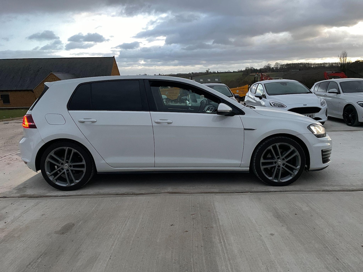 Used Volkswagen Golf 2014 for sale - 78007102: Photo 7