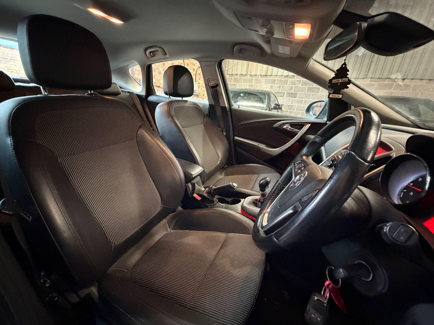 Used Vauxhall Astra for sale - 78214308: Photo 11