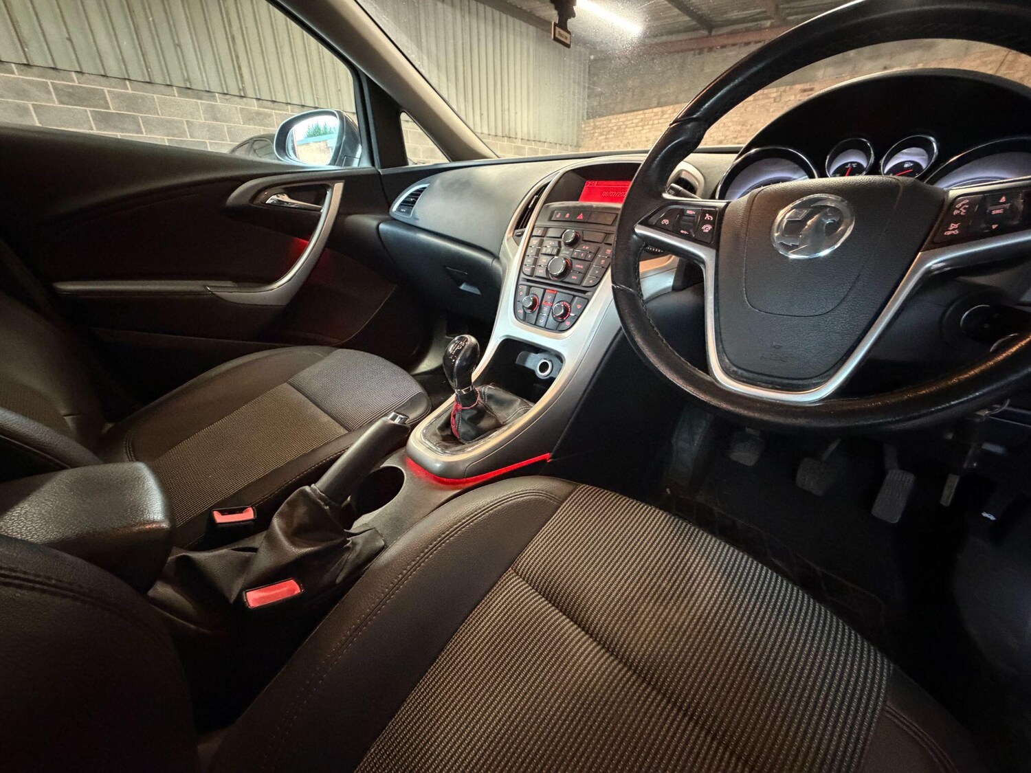 Used Vauxhall Astra for sale - 78214308: Photo 13