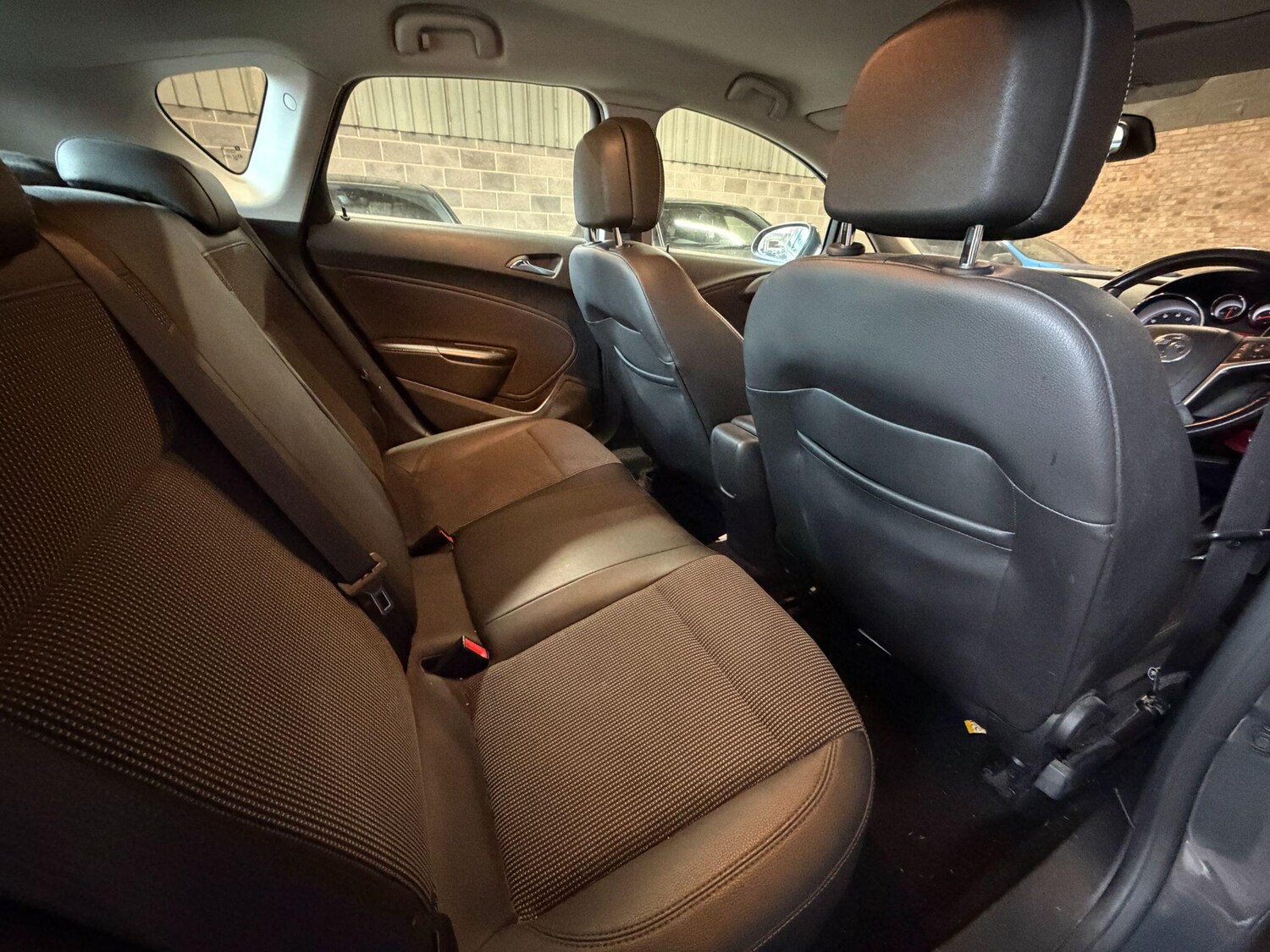 Used Vauxhall Astra for sale - 78214308: Photo 14