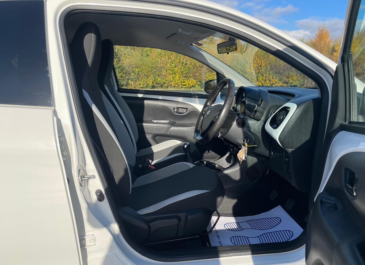 Used Toyota AYGO 2017 for sale - 76593430: Photo 17