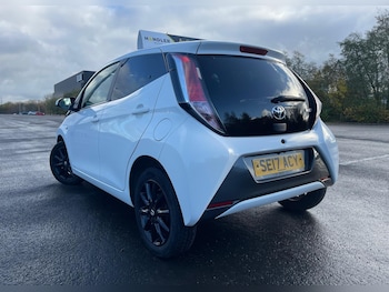 Used Toyota AYGO 2017 for sale - 76593430: Photo