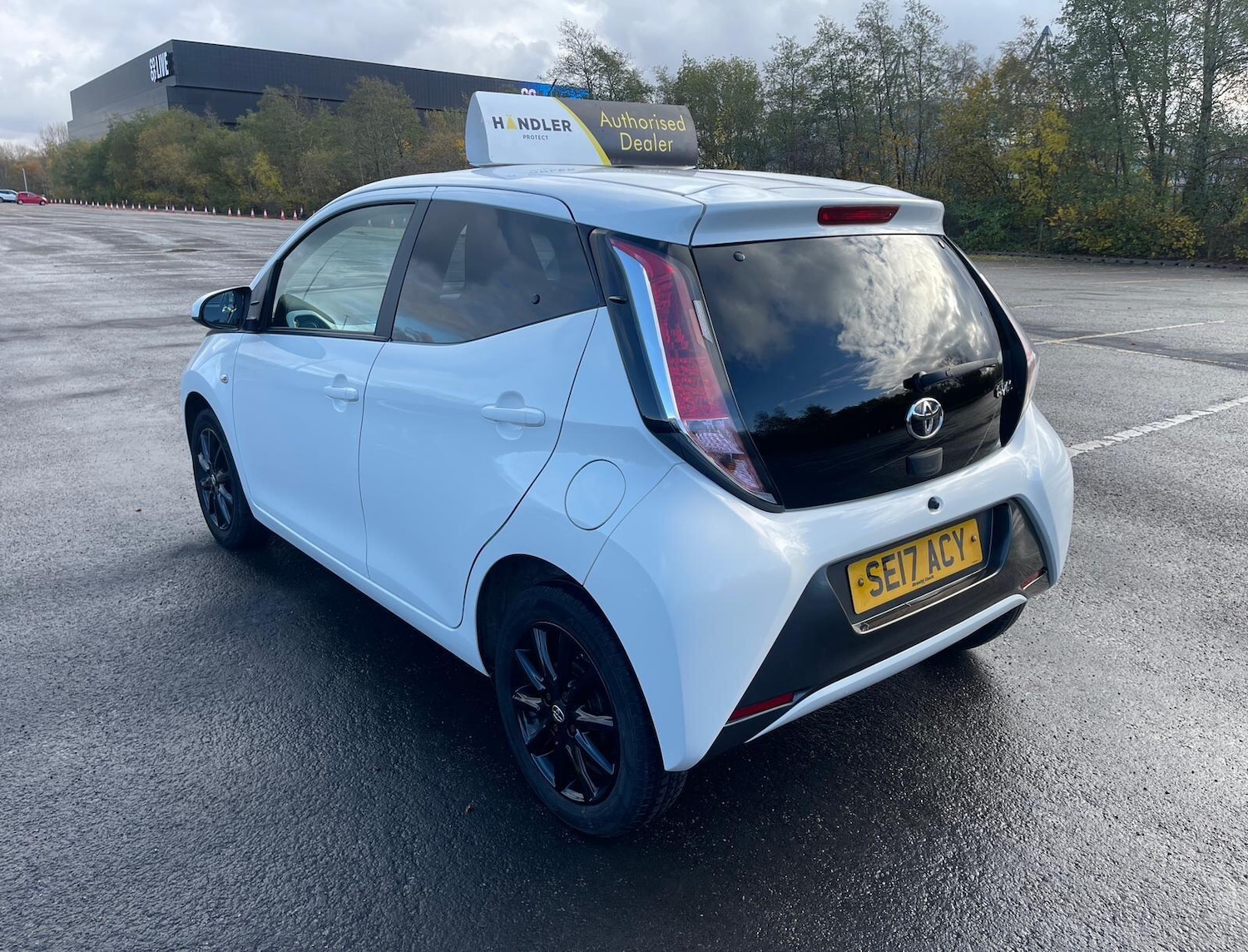 Used Toyota AYGO 2017 for sale - 76593430: Photo 7