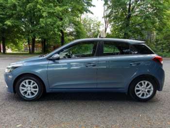 Used Hyundai i20 2017 for sale - 74589516: Photo