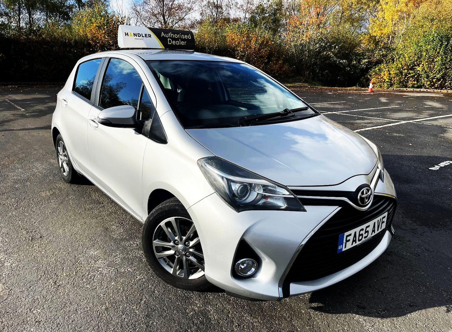 Used Toyota Yaris 2016 for sale - 76579886: Photo 1