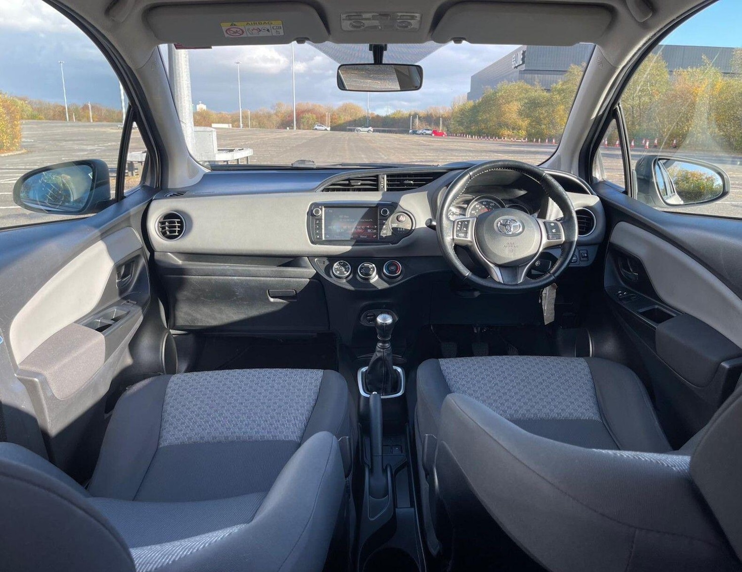 Used Toyota Yaris 2016 for sale - 76579886: Photo 14