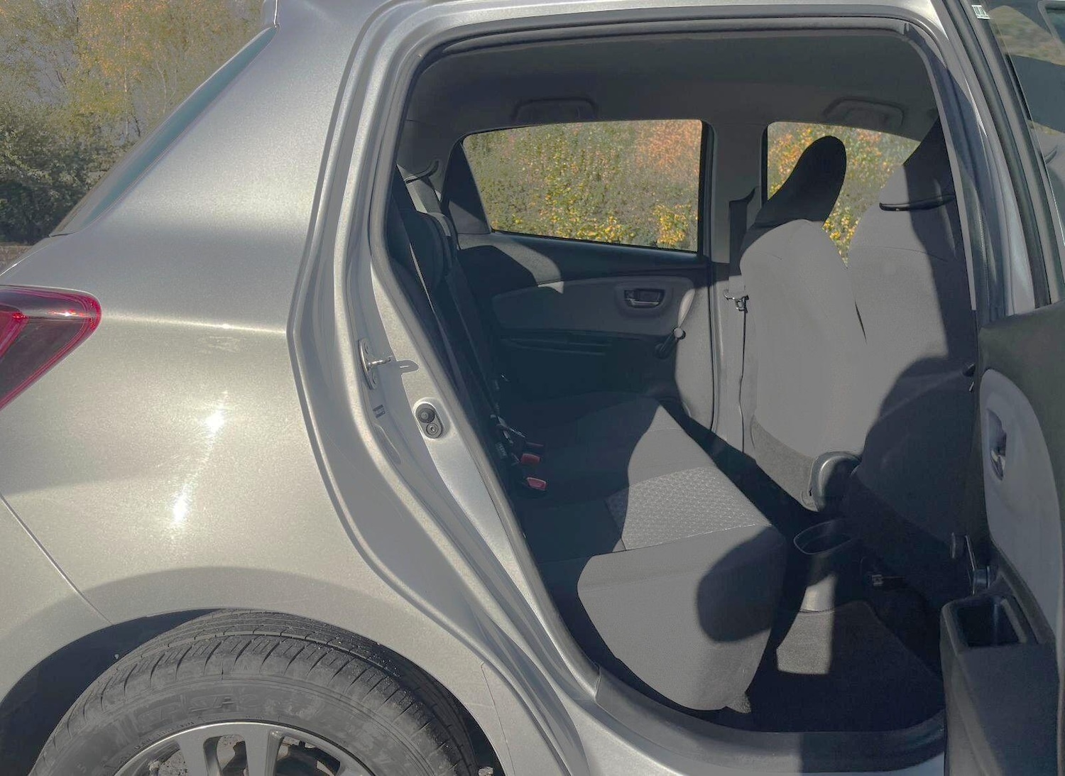 Used Toyota Yaris 2016 for sale - 76579886: Photo 22