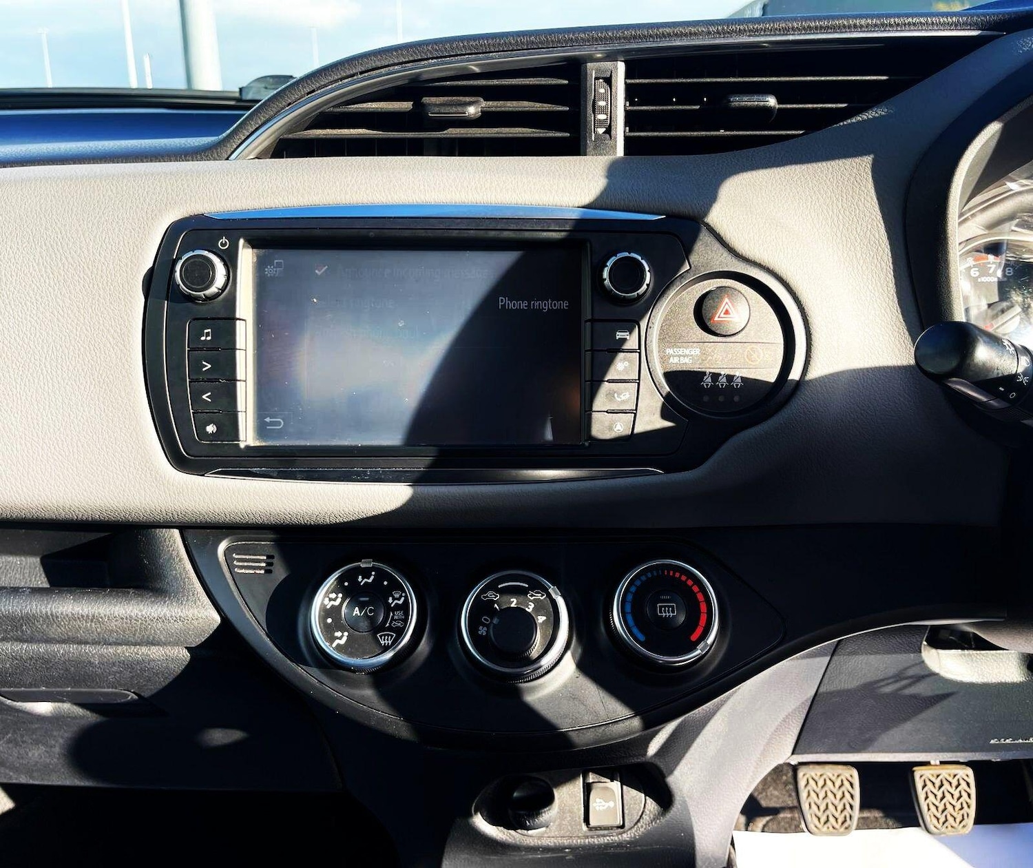 Used Toyota Yaris 2016 for sale - 76579886: Photo 35