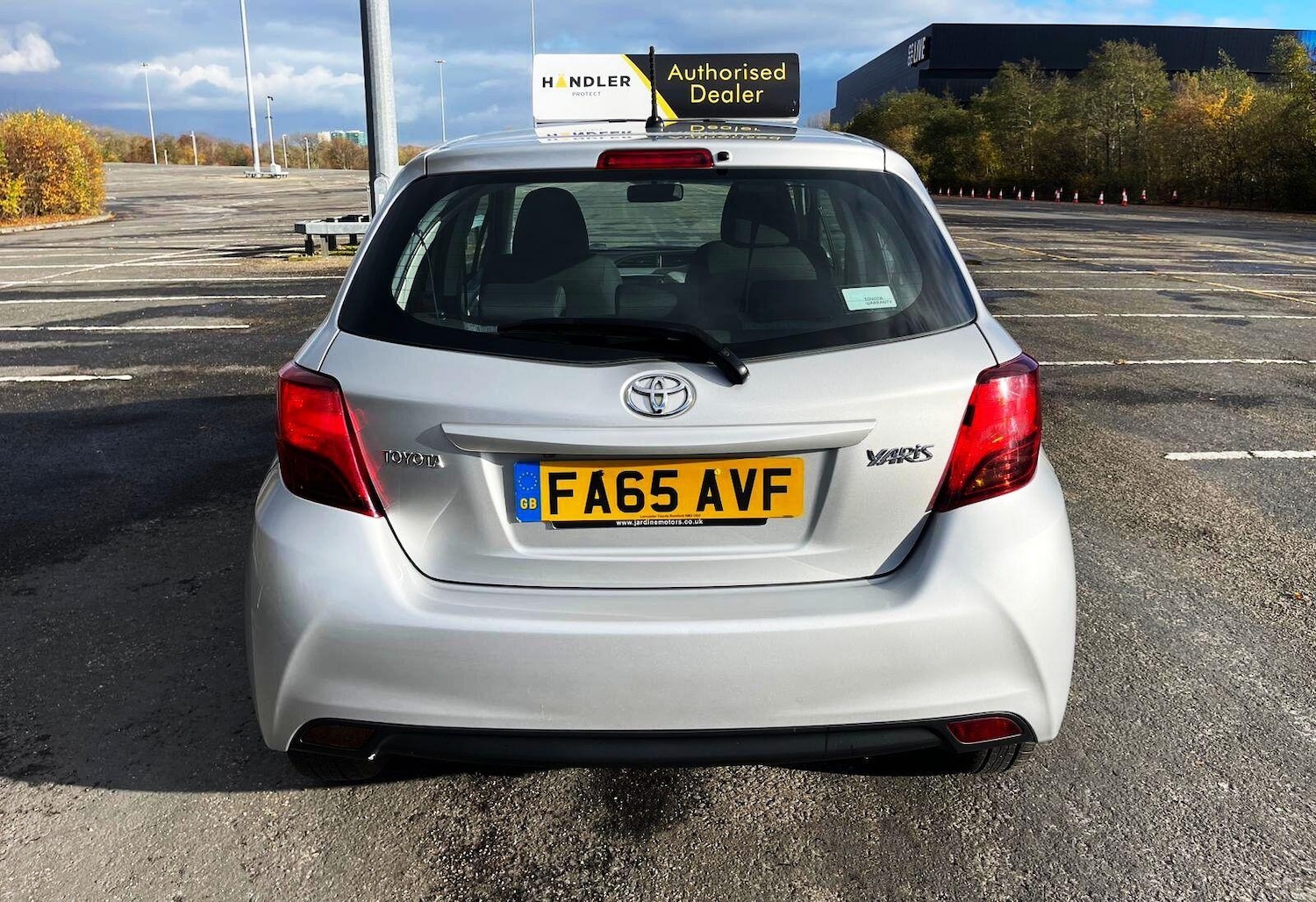 Used Toyota Yaris 2016 for sale - 76579886: Photo 6