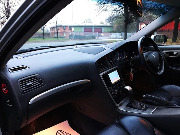 Used Volvo V70 2006 for sale - 72739570: Photo 38