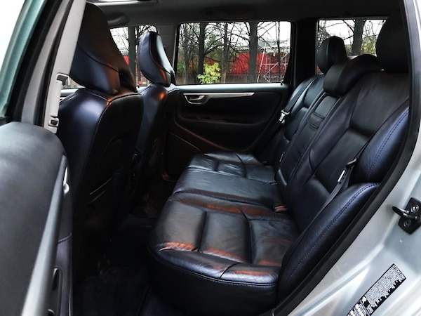 Used Volvo V70 2006 for sale - 72739570: Photo 41