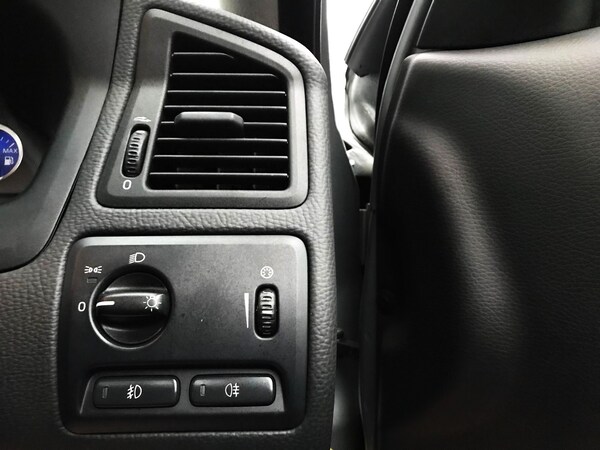 Used Volvo V70 2006 for sale - 72739570: Photo 56