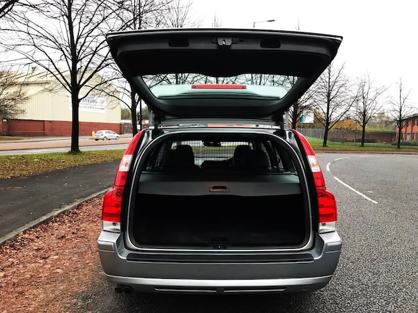 Used Volvo V70 2006 for sale - 72739570: Photo 60