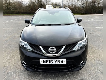 Used Nissan Qashqai 2016 for sale - 76984278: Photo