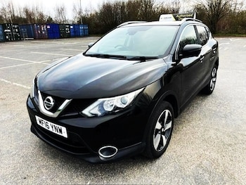 Used Nissan Qashqai 2016 for sale - 76984278: Photo