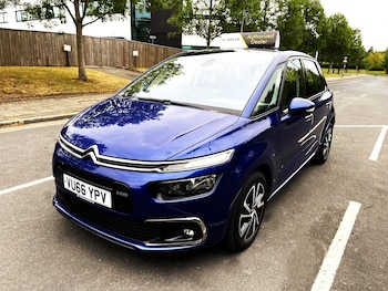 Used Citroen C4 Picasso 2016 for sale - 75545567: Photo