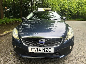 Used Volvo V40 2014 for sale - 78641068: Photo