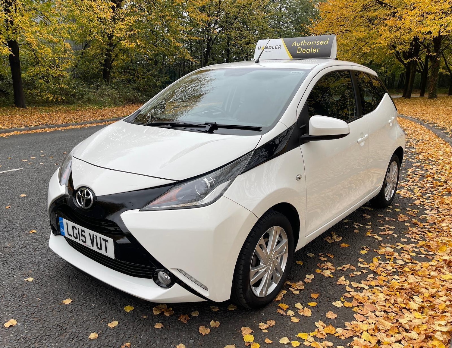 Used Toyota AYGO 2015 for sale - 76593418: Photo 3