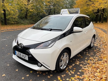 Used Toyota AYGO 2015 for sale - 76593418: Photo