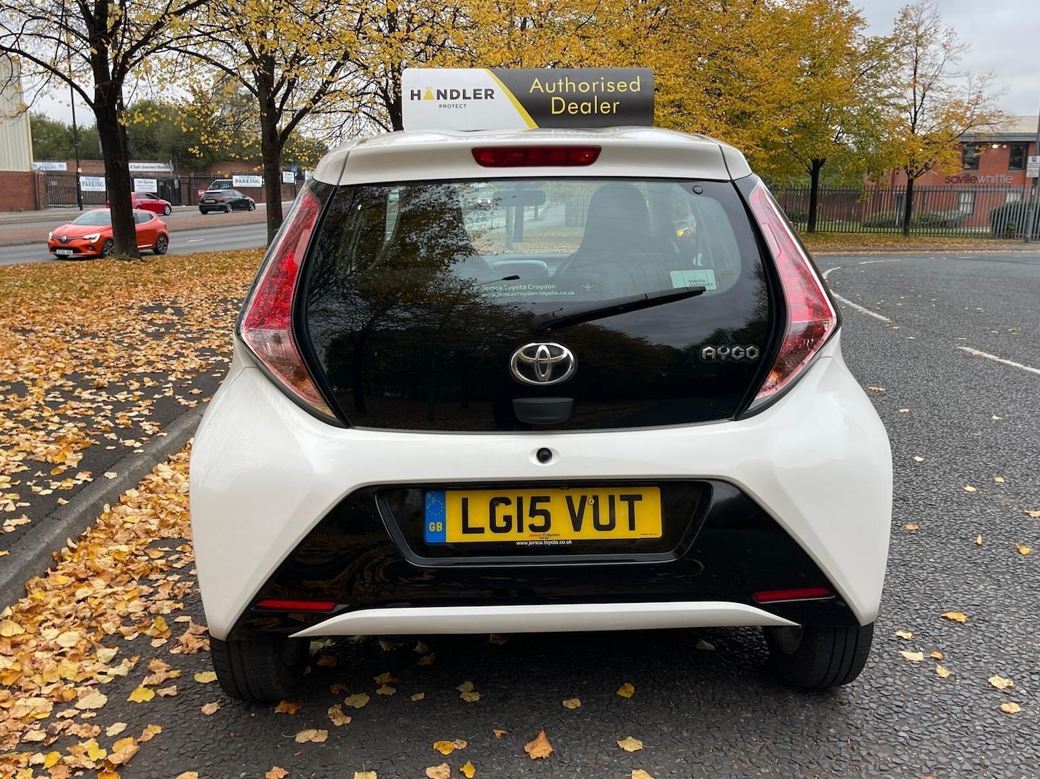 Used Toyota AYGO 2015 for sale - 76593418: Photo 6