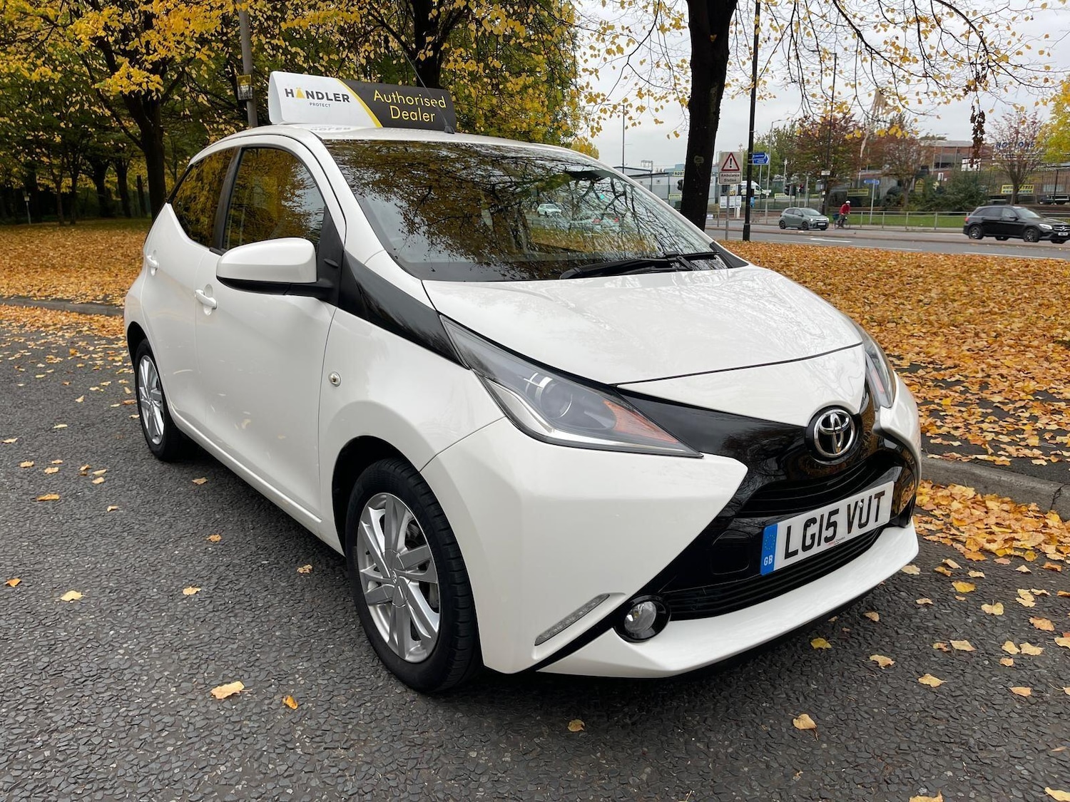 Used Toyota AYGO 2015 for sale - 76593418: Photo 9