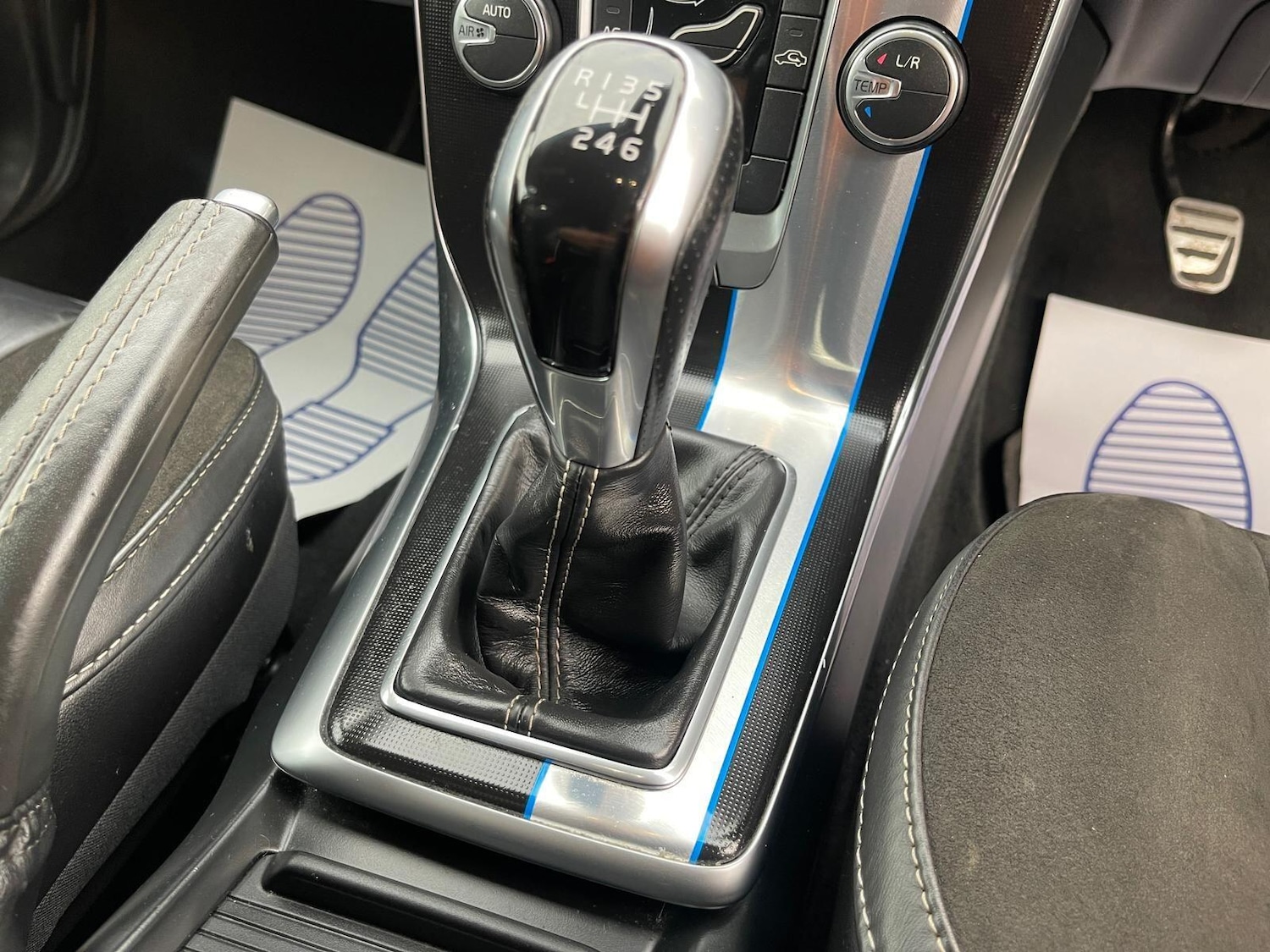 Used Volvo V40 2014 for sale - 76593414: Photo 16