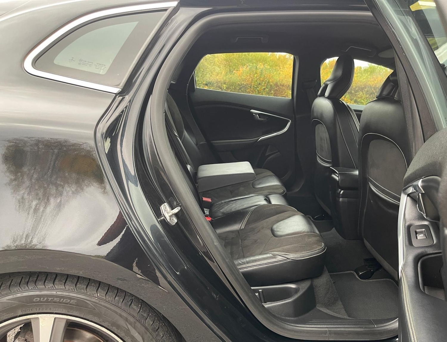 Used Volvo V40 2014 for sale - 76593414: Photo 25