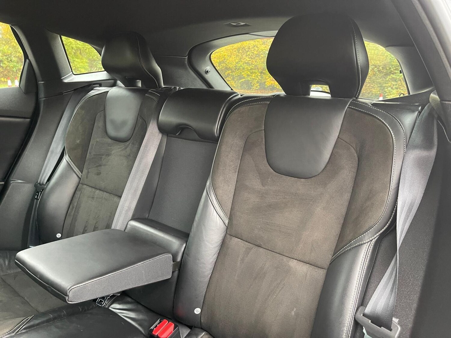 Used Volvo V40 2014 for sale - 76593414: Photo 26