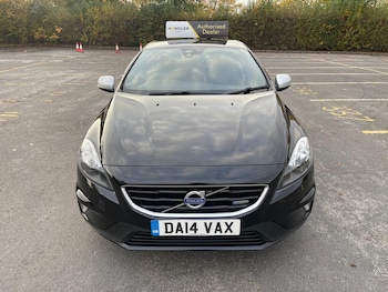 Used Volvo V40 2014 for sale - 76593414: Photo
