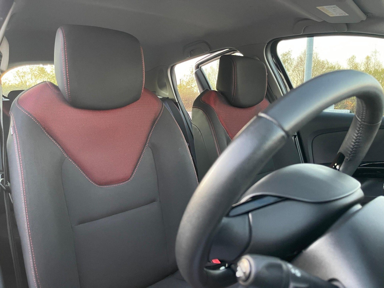 Used Renault Clio 2013 for sale - 76593395: Photo 19